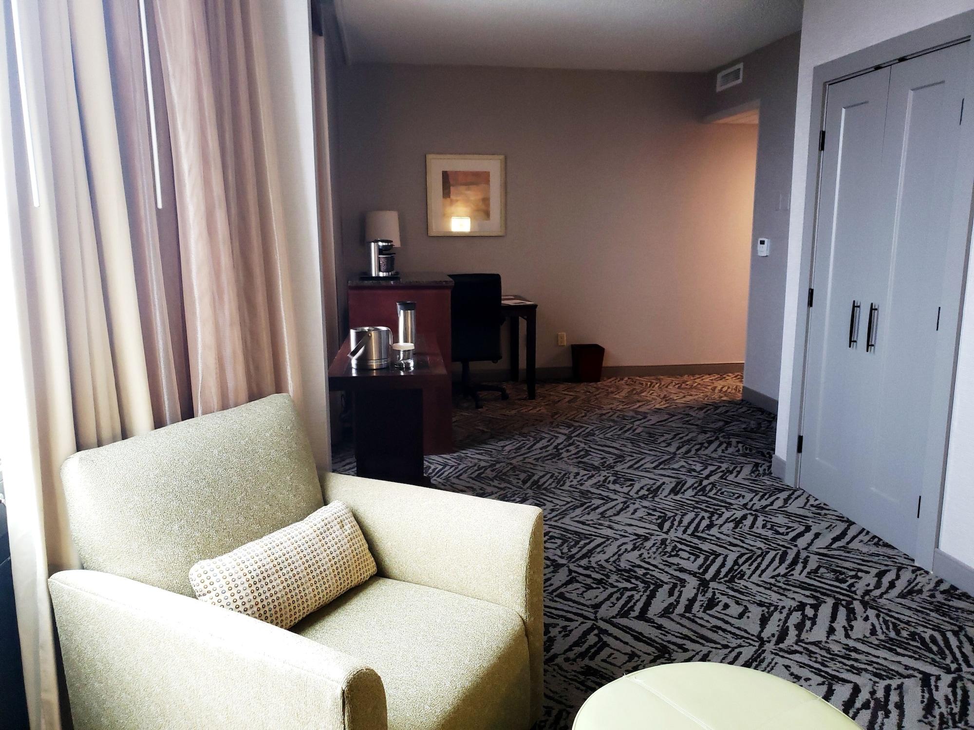Doubletree By Hilton Hotel & Executive Meeting Center Omaha-Downtown Extérieur photo