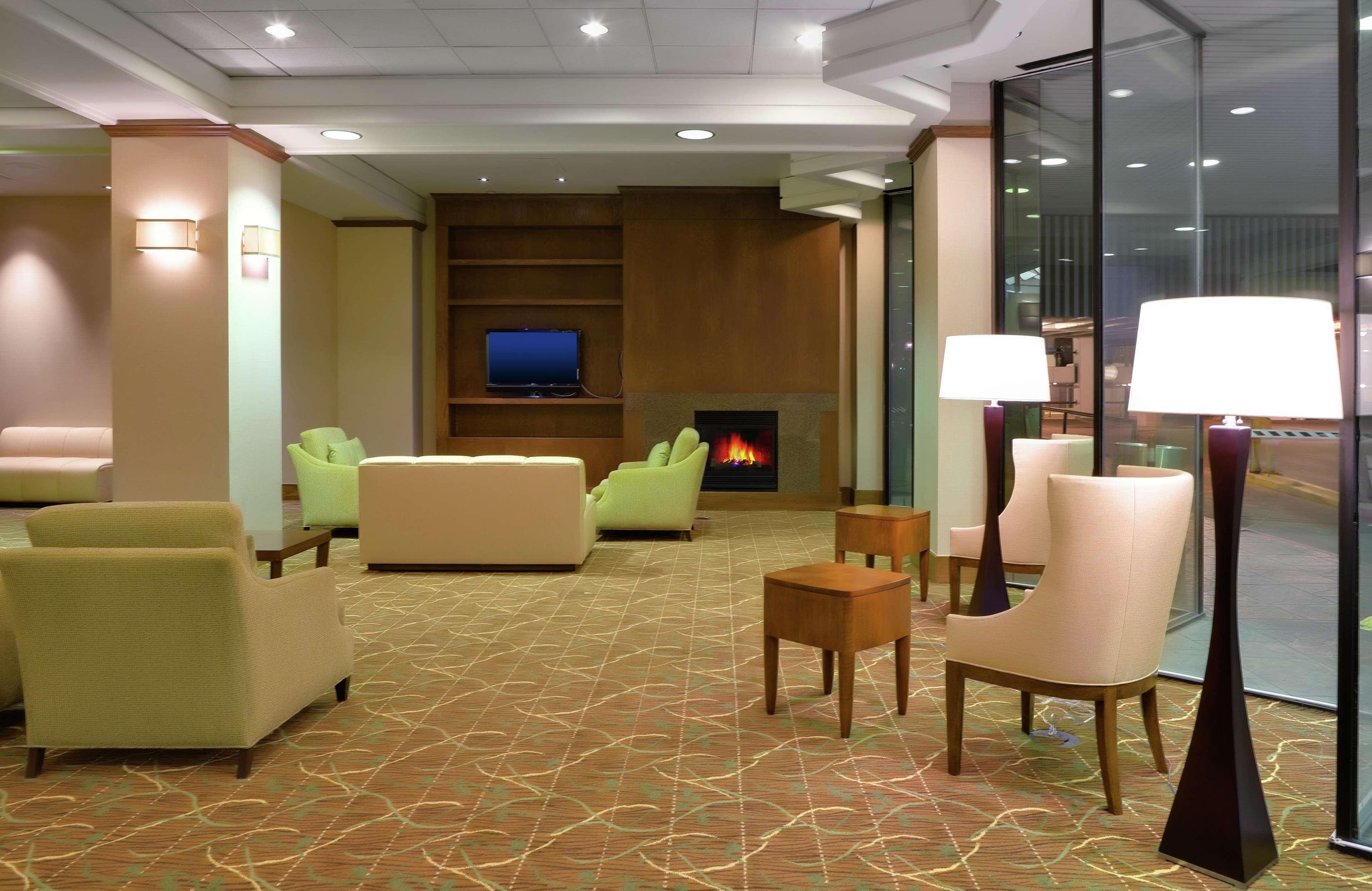Doubletree By Hilton Hotel & Executive Meeting Center Omaha-Downtown Intérieur photo