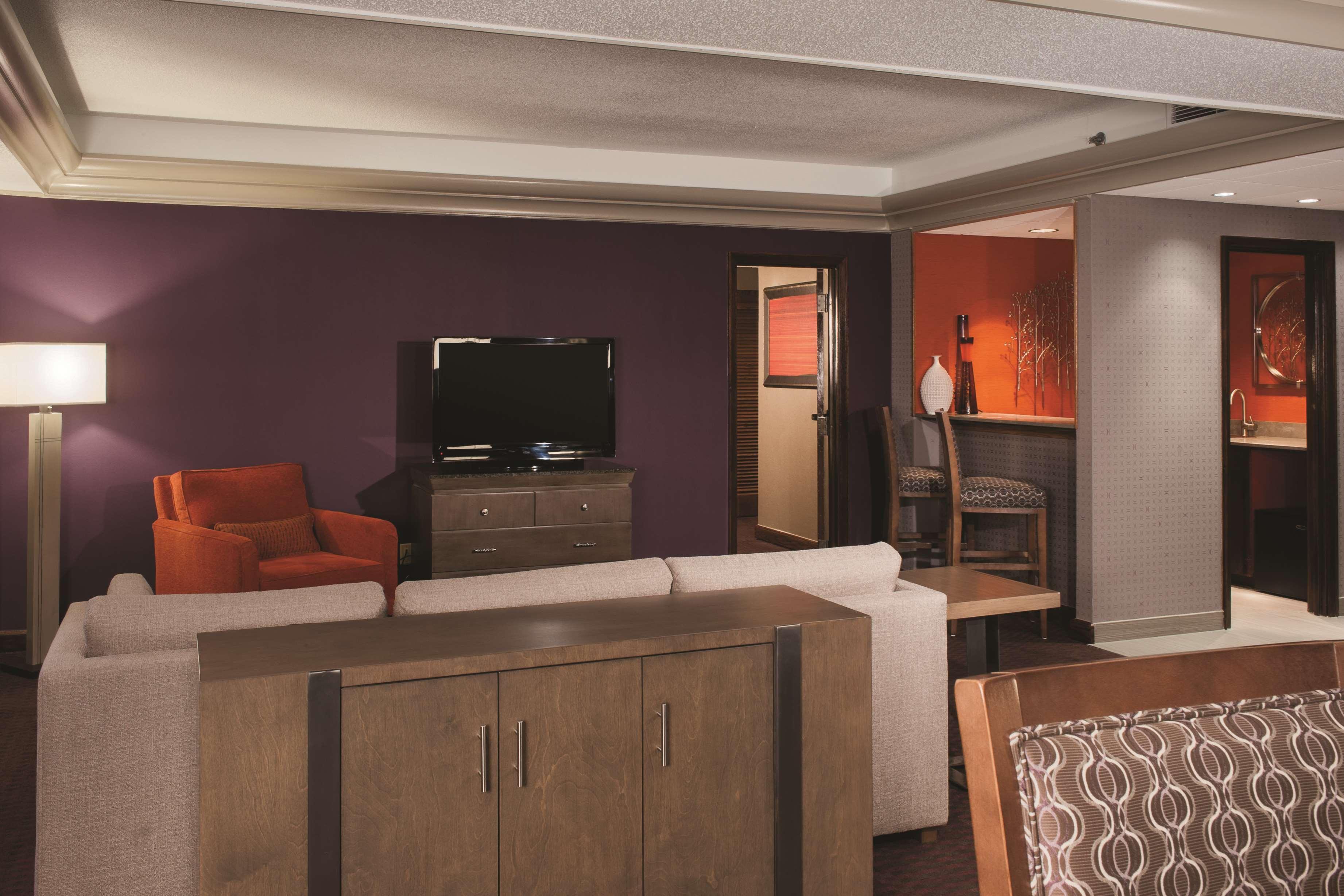 Doubletree By Hilton Hotel & Executive Meeting Center Omaha-Downtown Chambre photo