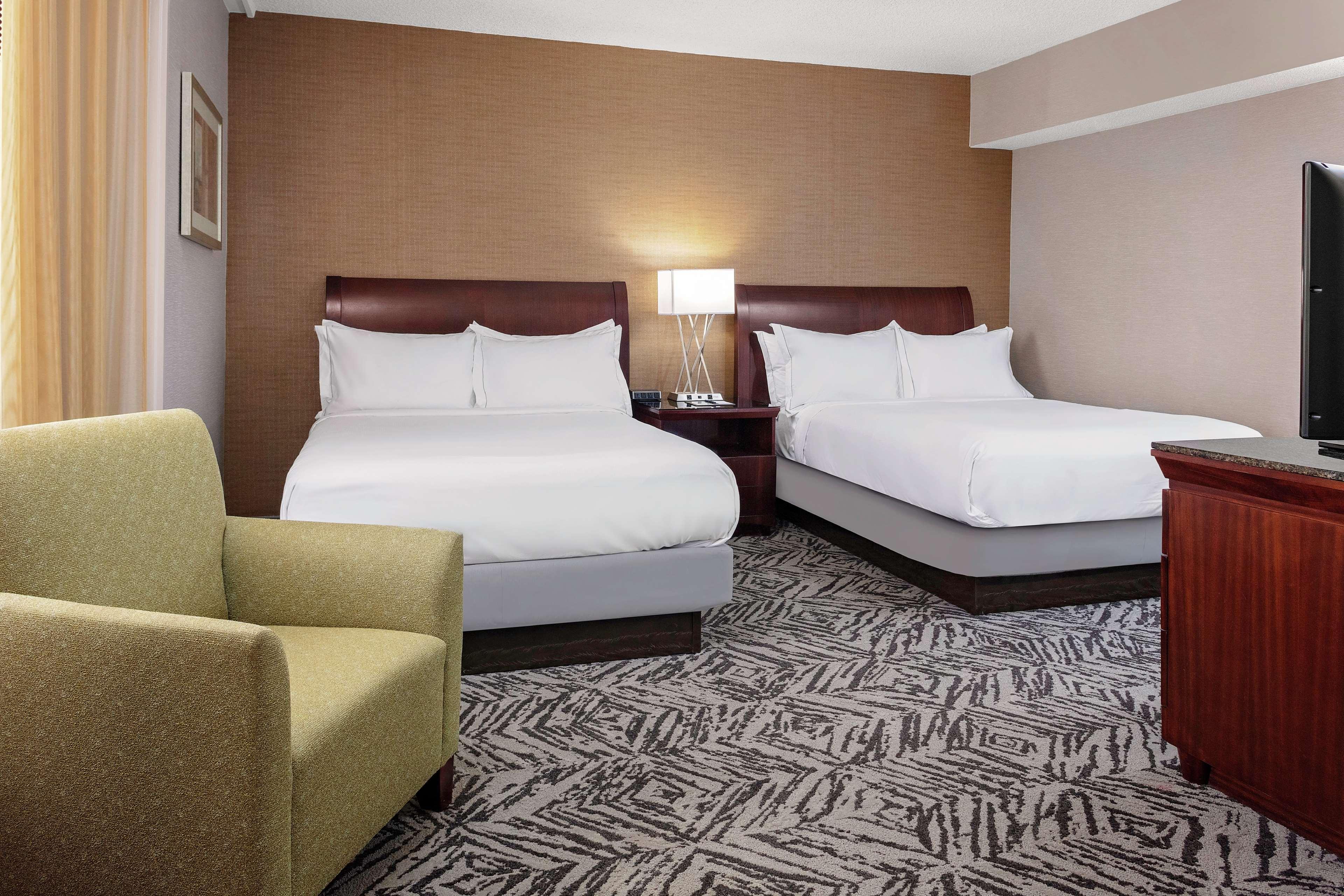 Doubletree By Hilton Hotel & Executive Meeting Center Omaha-Downtown Extérieur photo