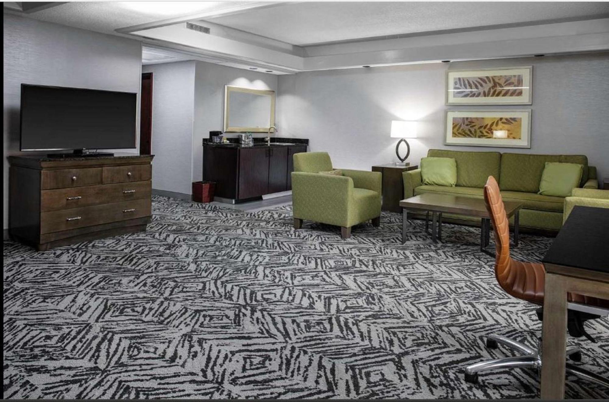 Doubletree By Hilton Hotel & Executive Meeting Center Omaha-Downtown Extérieur photo