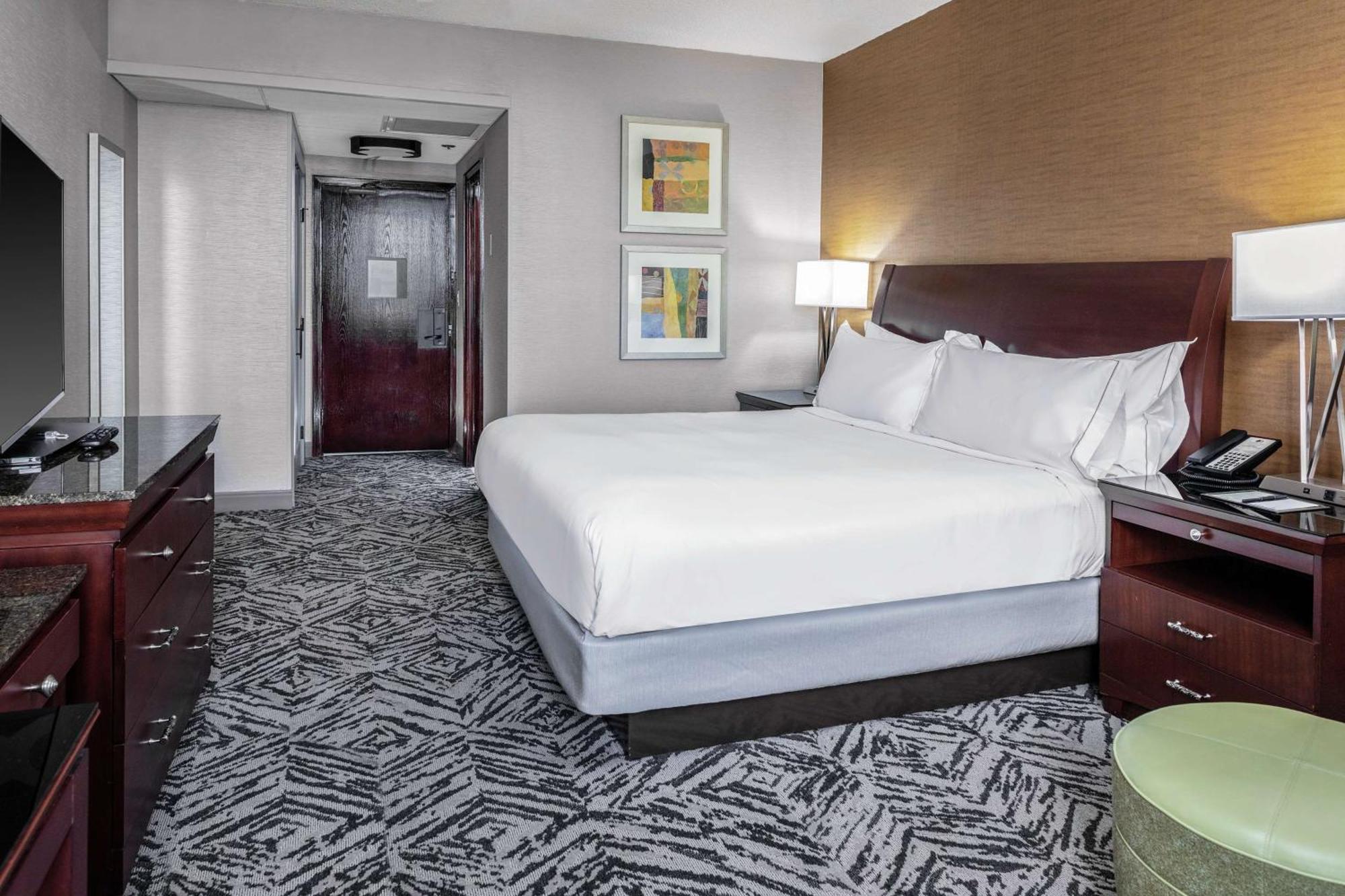 Doubletree By Hilton Hotel & Executive Meeting Center Omaha-Downtown Extérieur photo