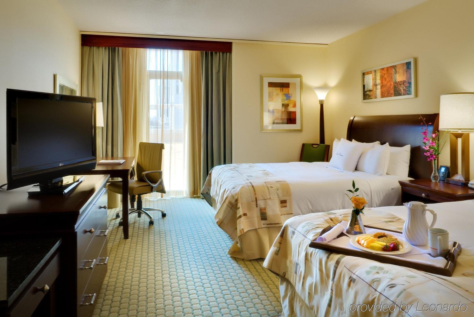 Doubletree By Hilton Hotel & Executive Meeting Center Omaha-Downtown Chambre photo